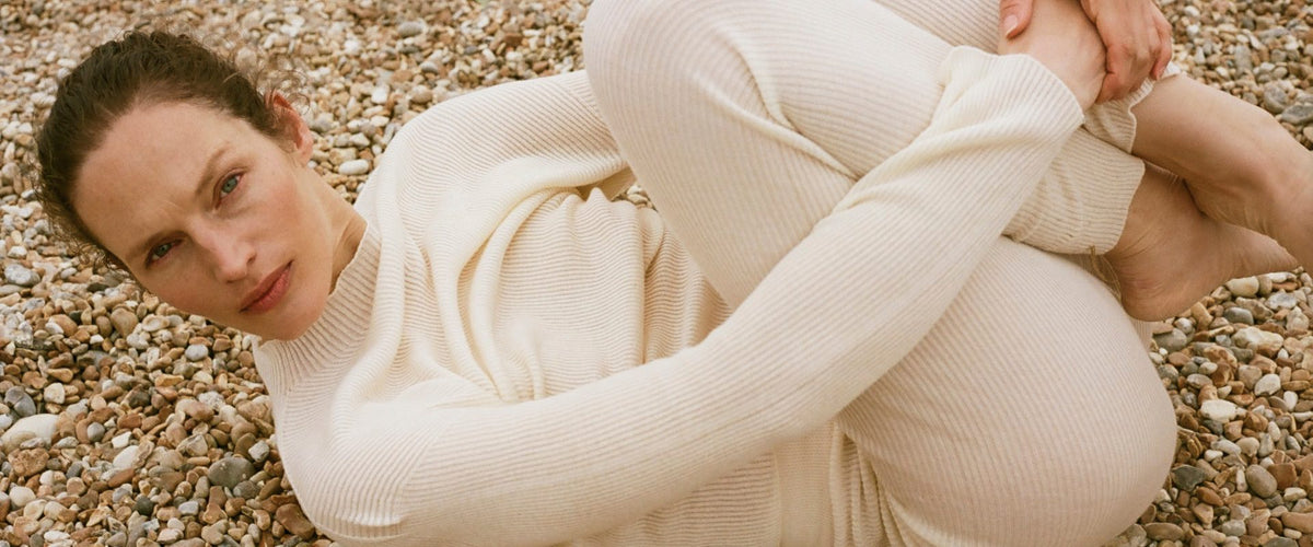 a visit to the seaside with vivien solari