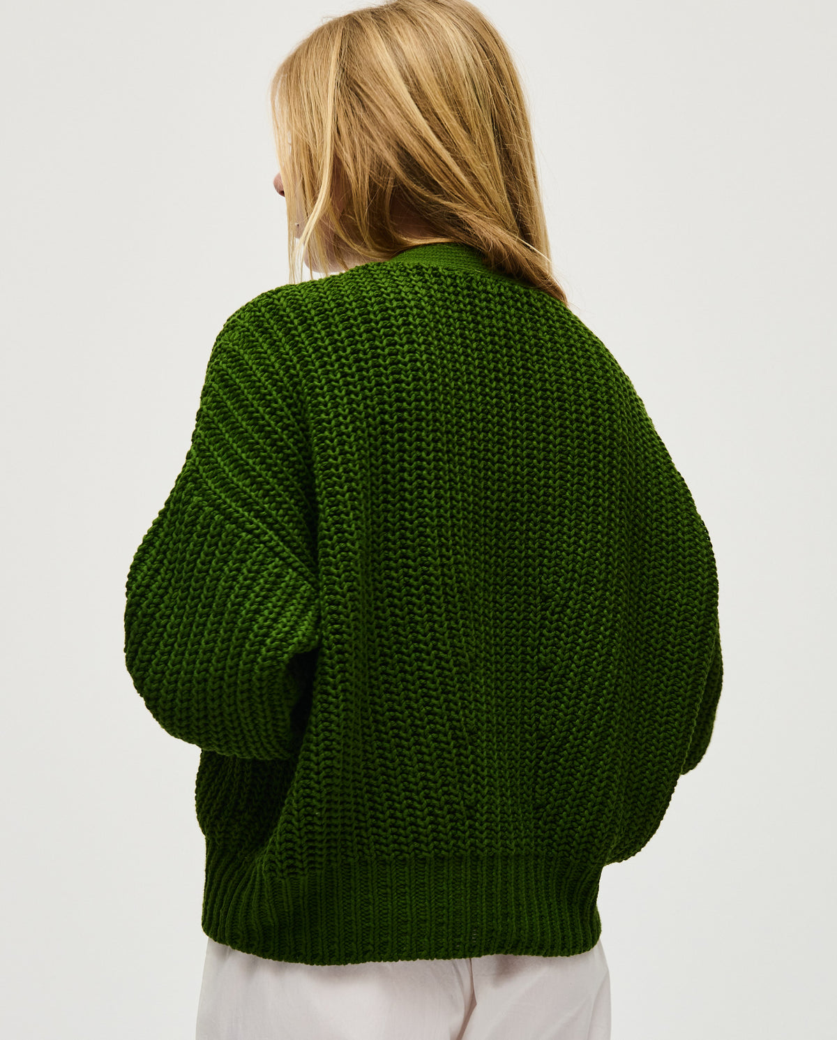 Babaà No18 Pine women's cardigan in soft green knit, featuring a relaxed fit and button-front design.