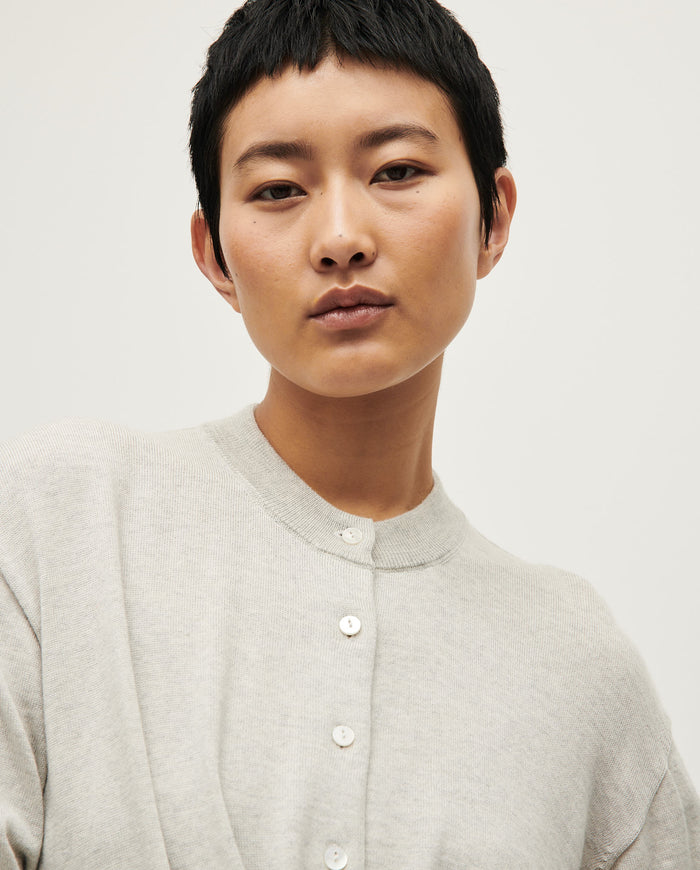 Babaà no25 Estrella women's cardigan in soft knit, featuring a relaxed fit and star pattern, perfect for casual wear.