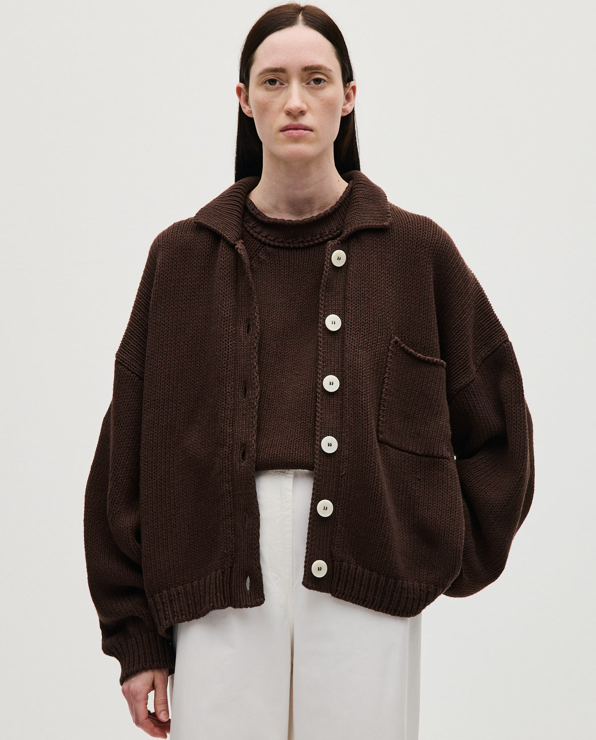 Babaà No44 Husk women's cardigan featuring a soft, textured knit in neutral husk color, styled for casual comfort.