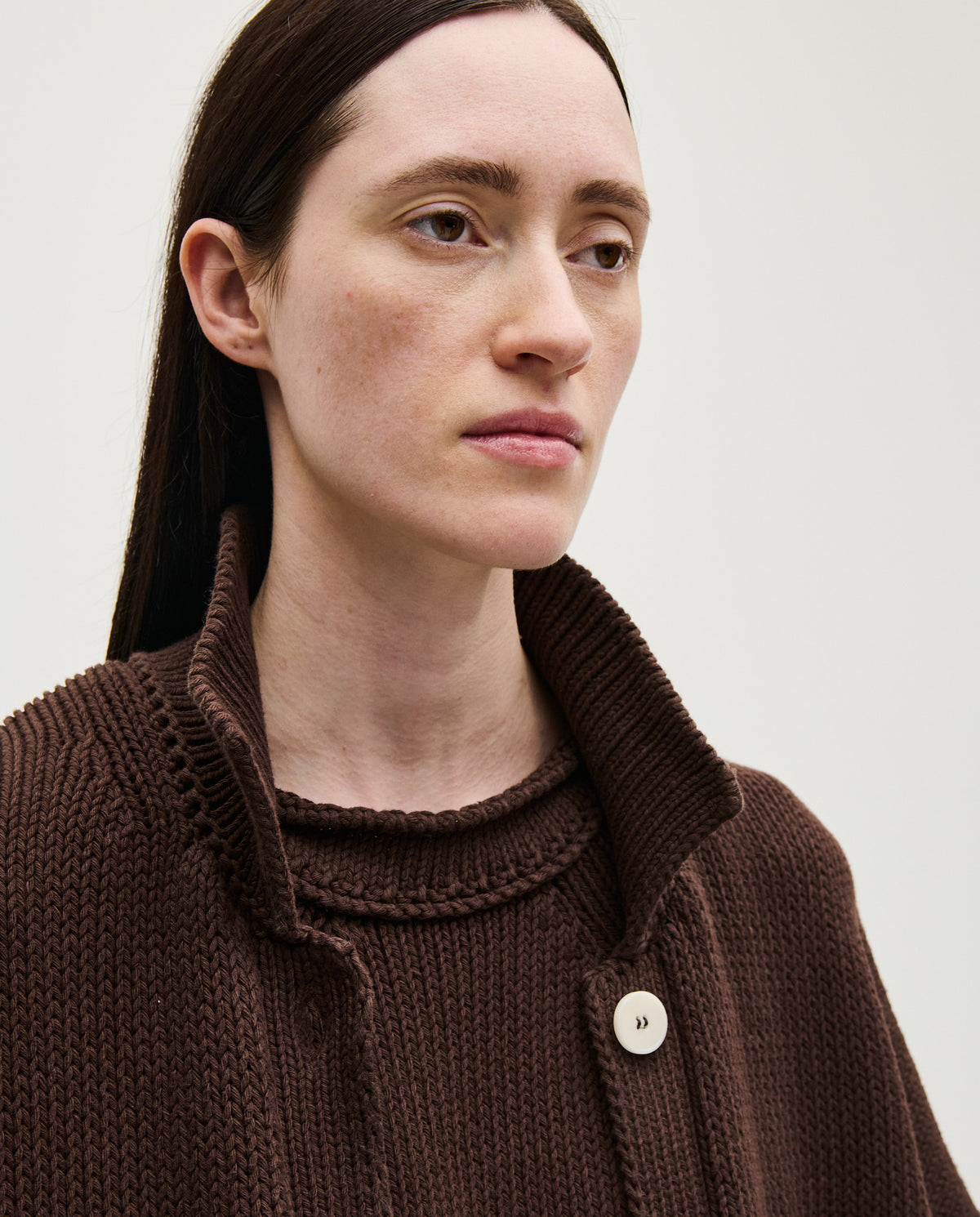 Babaà No44 Husk women's cardigan featuring a soft, cozy knit fabric in a neutral husk color, displayed on a model.