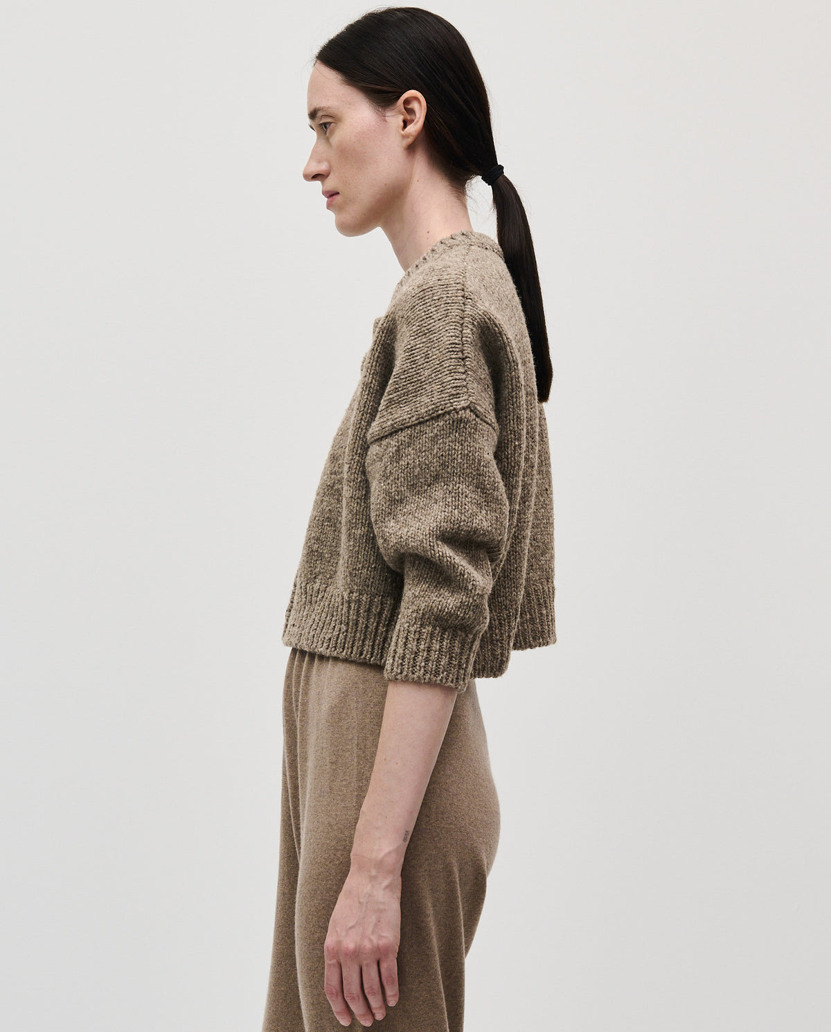 Babaà No61 dark mist women's cardigan featuring soft knit fabric, long sleeves, and a relaxed fit for casual wear.