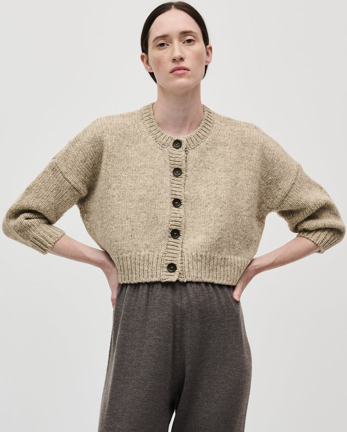 Babaà No61 Mist women's cardigan featuring soft knit fabric, open front design, and long sleeves, in a misty gray color.