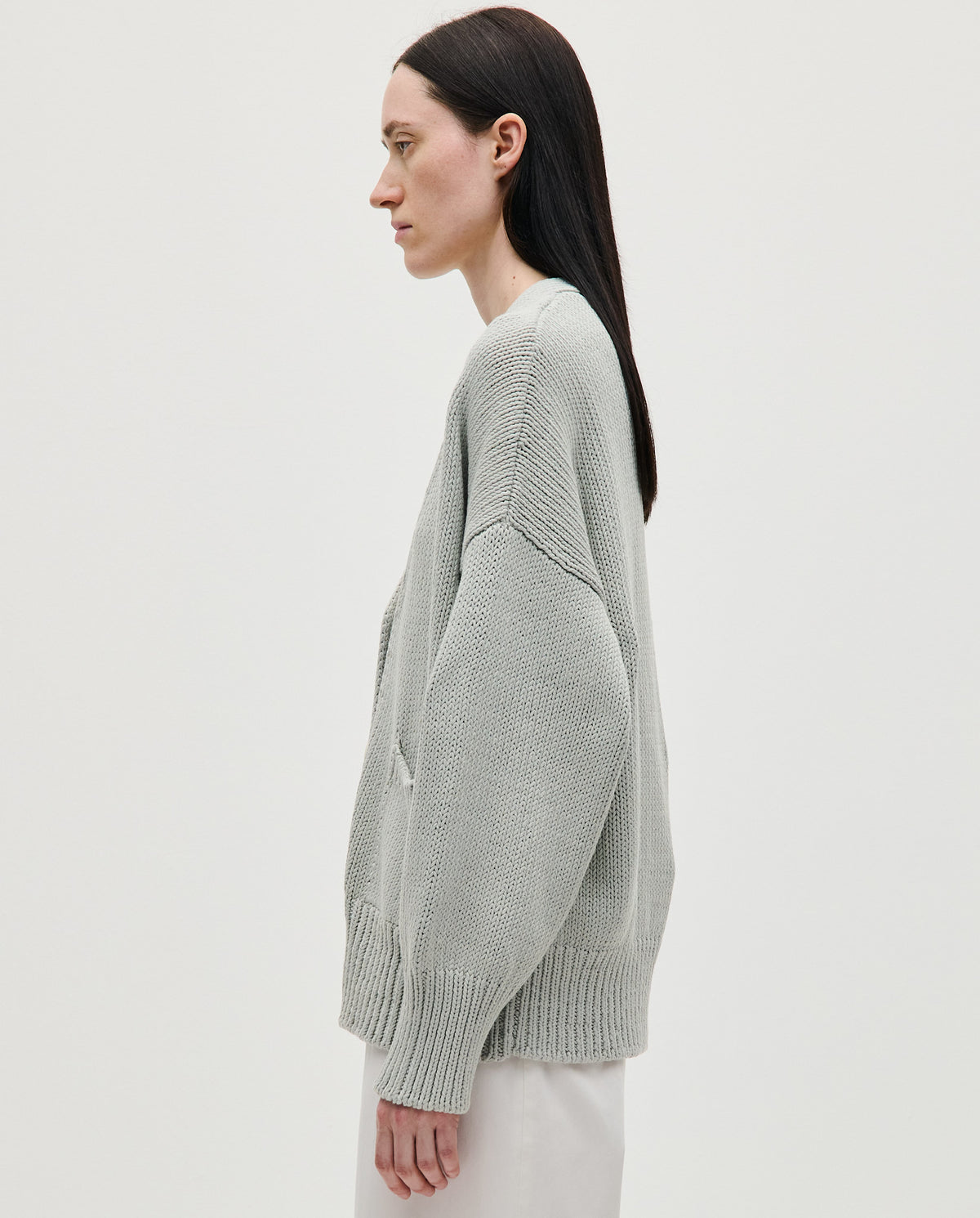 Babaà No86 Chalk women's cardigan featuring a soft knit fabric, button closure, and a relaxed fit in a light chalk color.