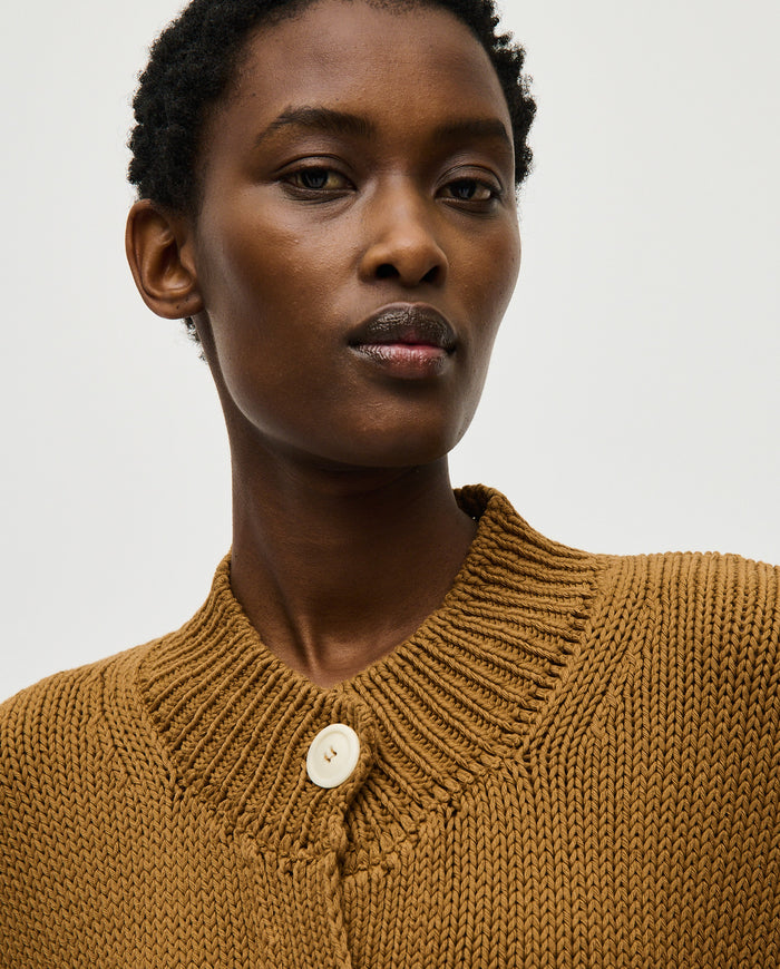 Babaà No88 Sukkari women's cardigan, soft knit fabric in a relaxed fit, with button-up front and ribbed cuffs.