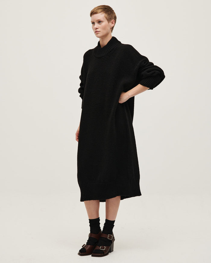 Black Babaà Dress No15 for women, featuring a stylish and elegant design, shown on a model in a well-lit setting.