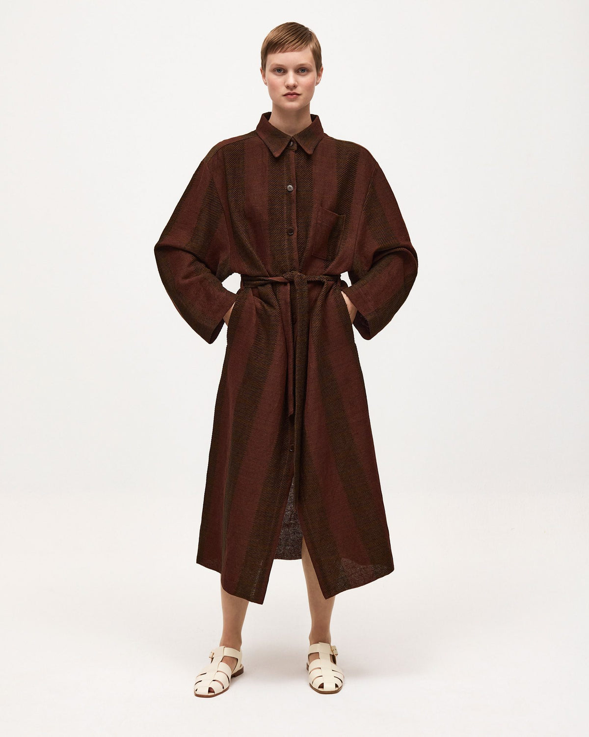 Babaà Dress No58 Tundra for women, featuring a stylish, comfortable design with earthy-toned fabric and elegant fit.