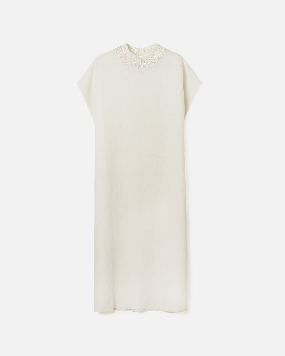 Babaà Dress No60 Blanco: elegant white women's dress with flowing silhouette and minimalist design.