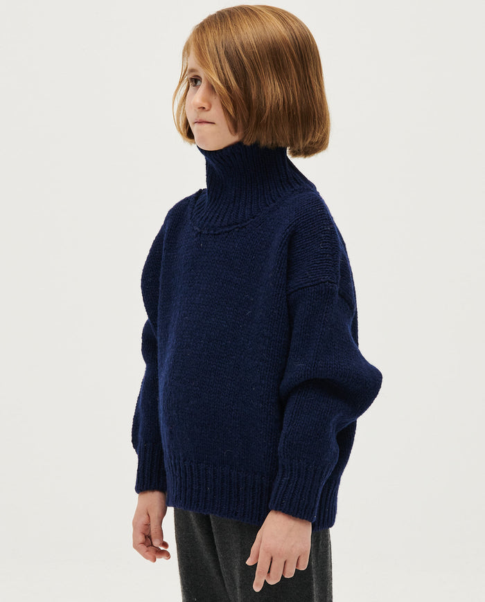 Navy children's jumper No17 by Babaà, featuring a cozy knit fabric and classic design, perfect for kids' casual wear.