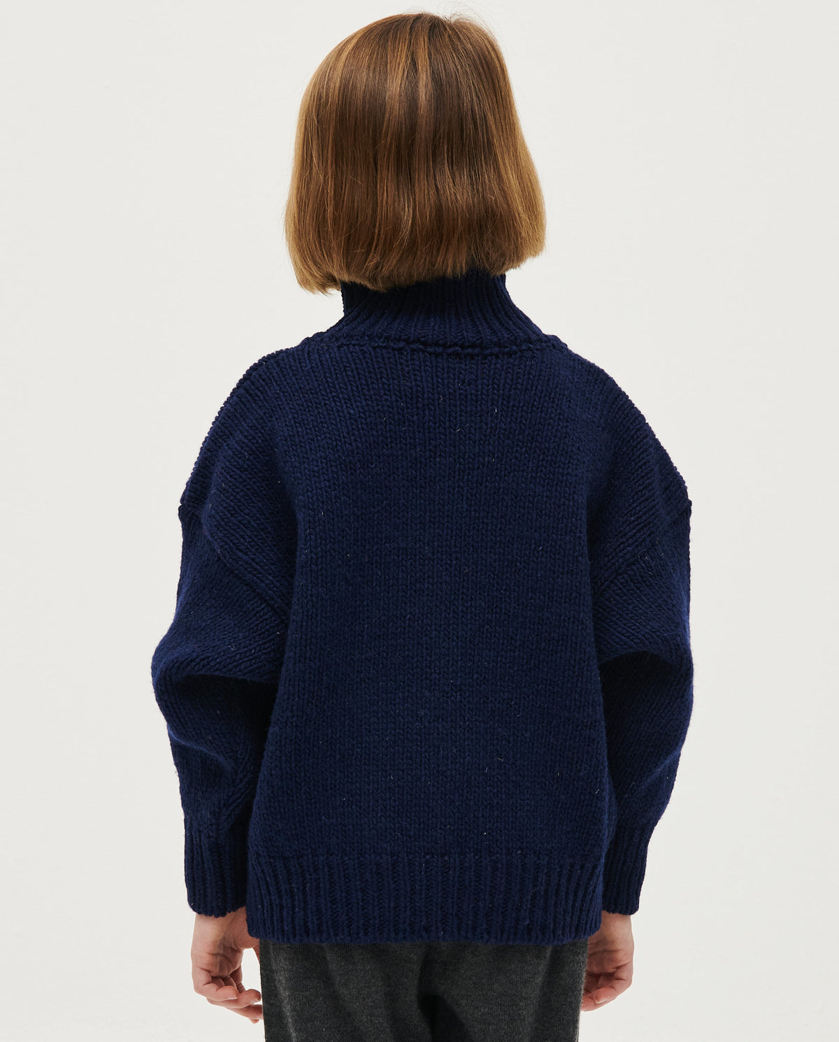 Navy kid's jumper No17 by Babaà, featuring a cozy knit design and ribbed cuffs, perfect for children's casual wear.