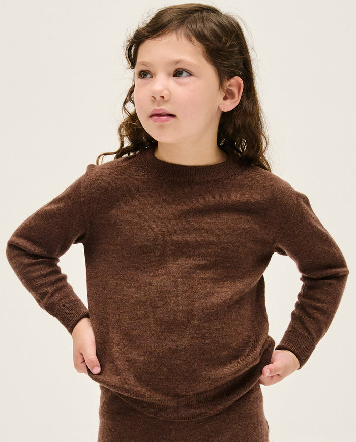 Kids' red jumper from Babaà No25 Roble collection, featuring a cozy knit design and vibrant color for casual wear.
