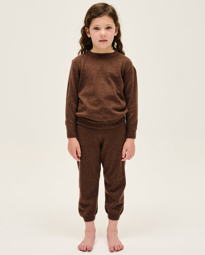 Babaà kids jumper No25 in roble rojo, featuring a cozy red knit sweater for children.