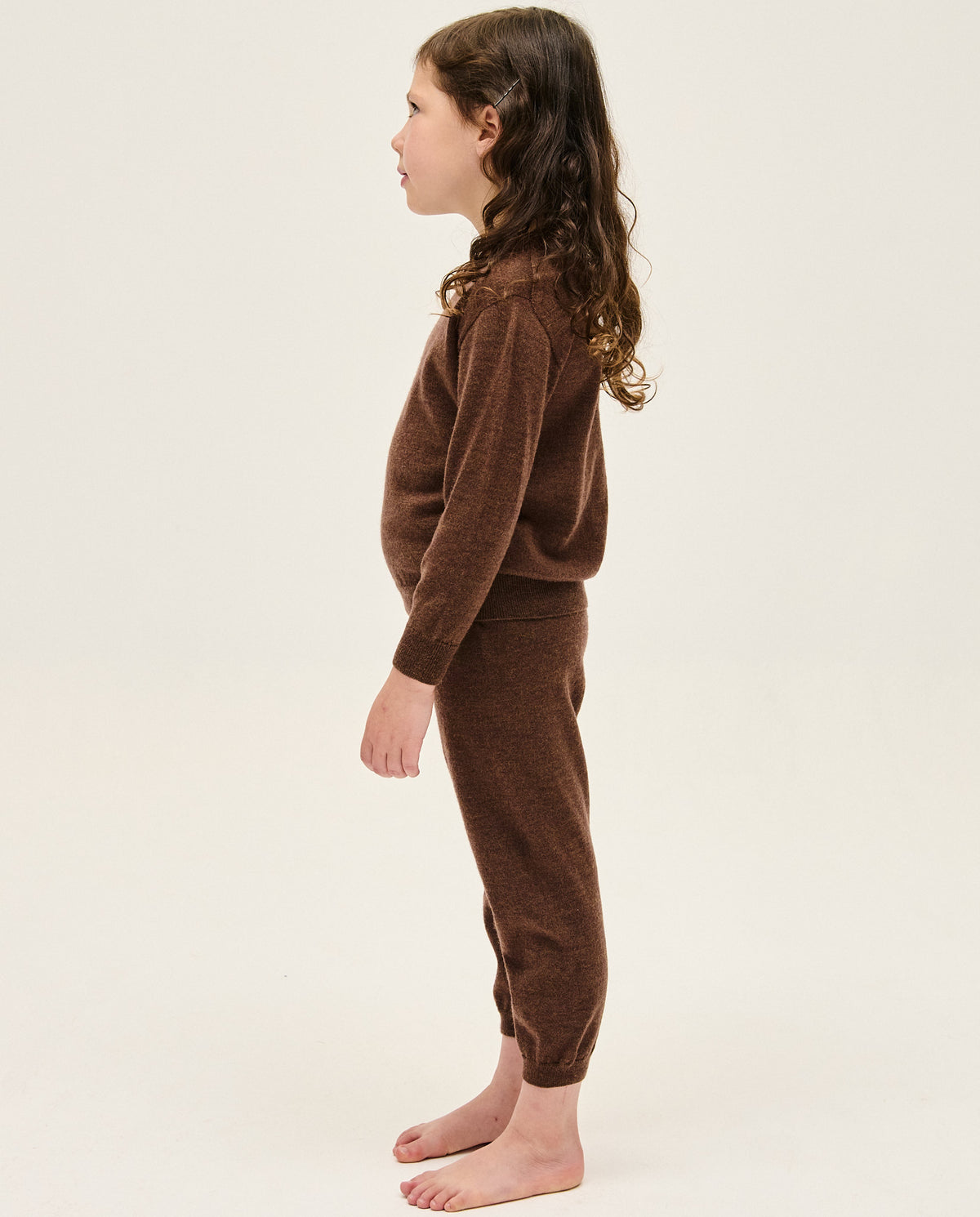Bright red Babaà Kids No25 Roble jumper featuring a cozy knit design, perfect for children’s casual wear.