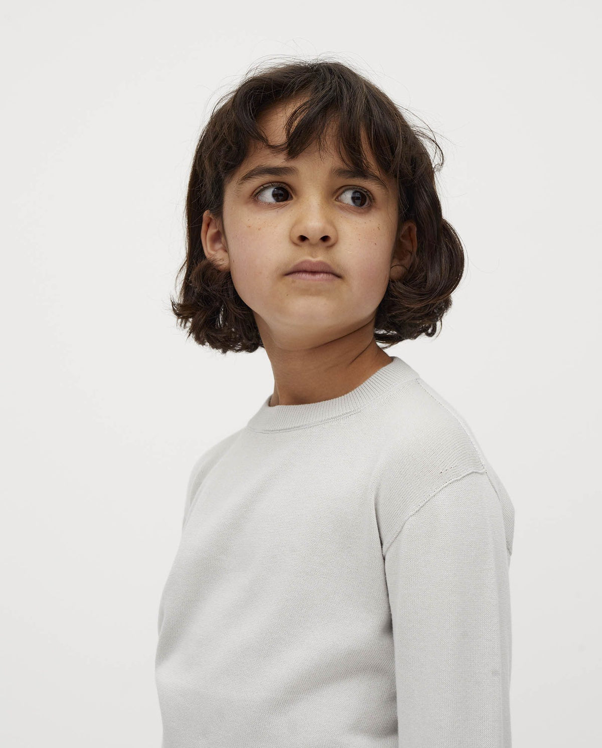 Kids' jumper by Babaà in No37 smoked salt color, featuring soft fabric and stylish design for children.