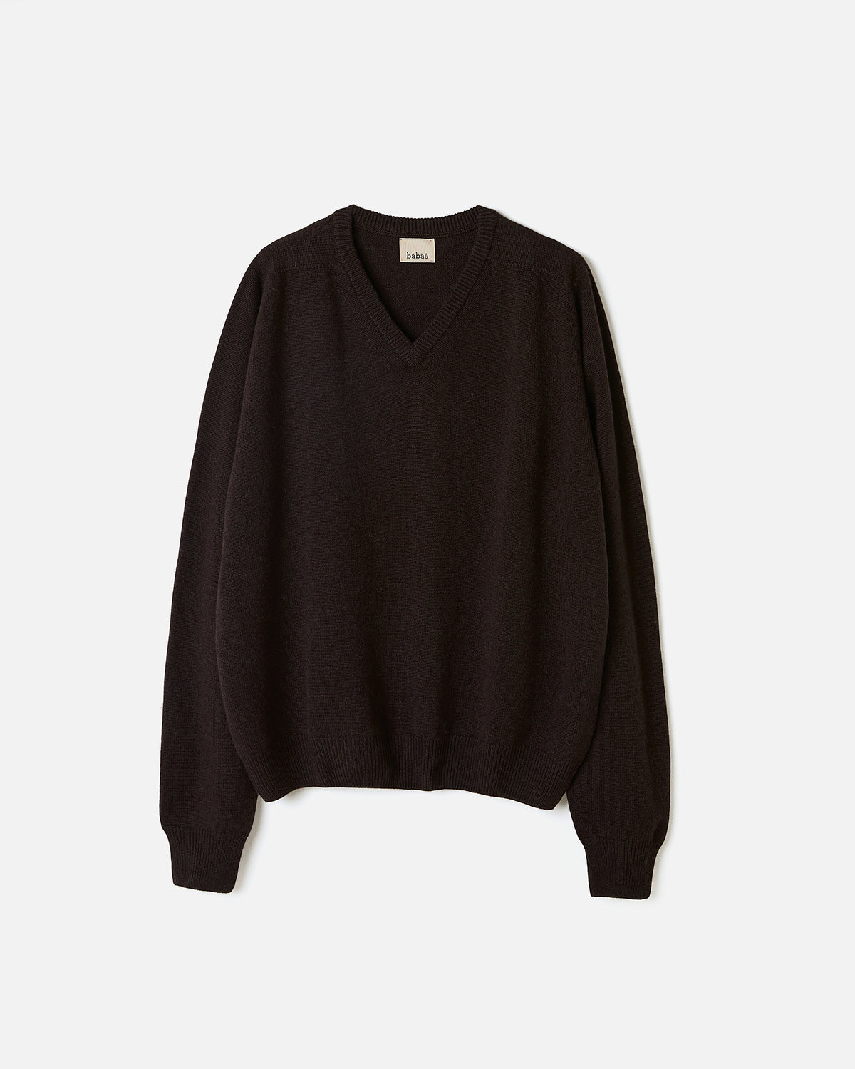Silhouette of Babaà No91 Blackwood men's jumper, showing the relaxed fit and soft fabric in a stylish black color.