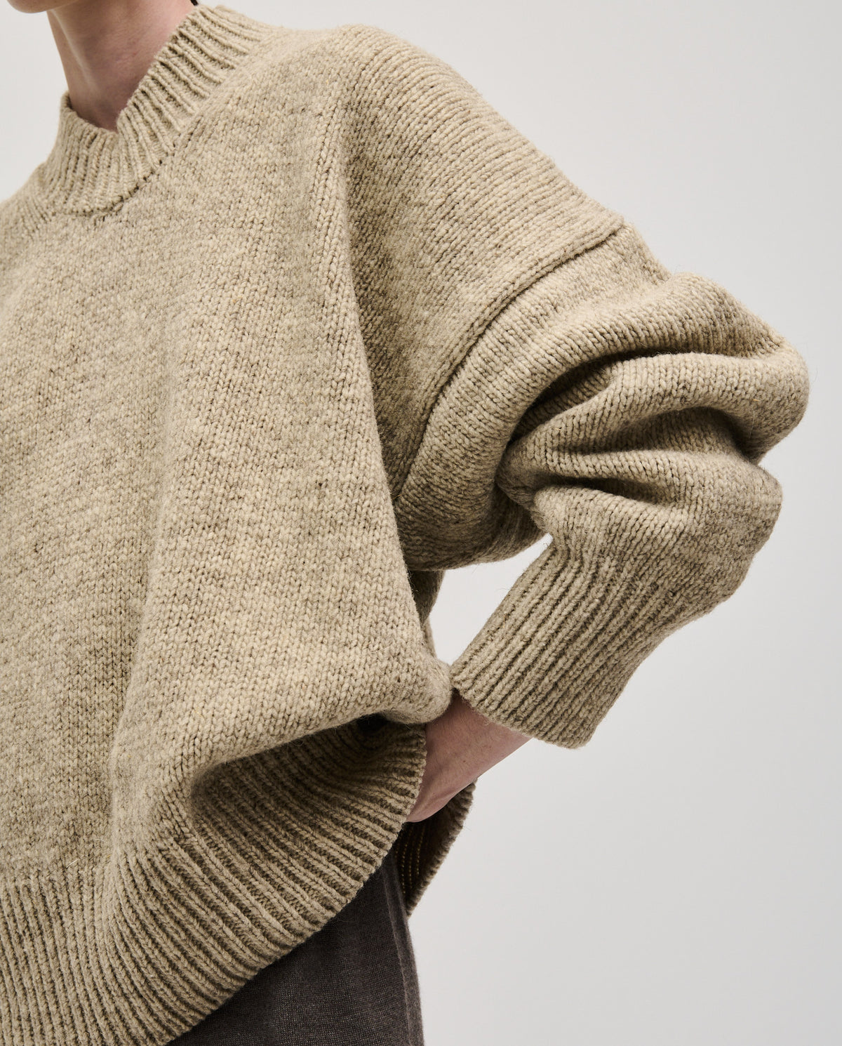 Women's Babaà Jumper No11 Mist in soft mist color, featuring a cozy knit design and relaxed fit.