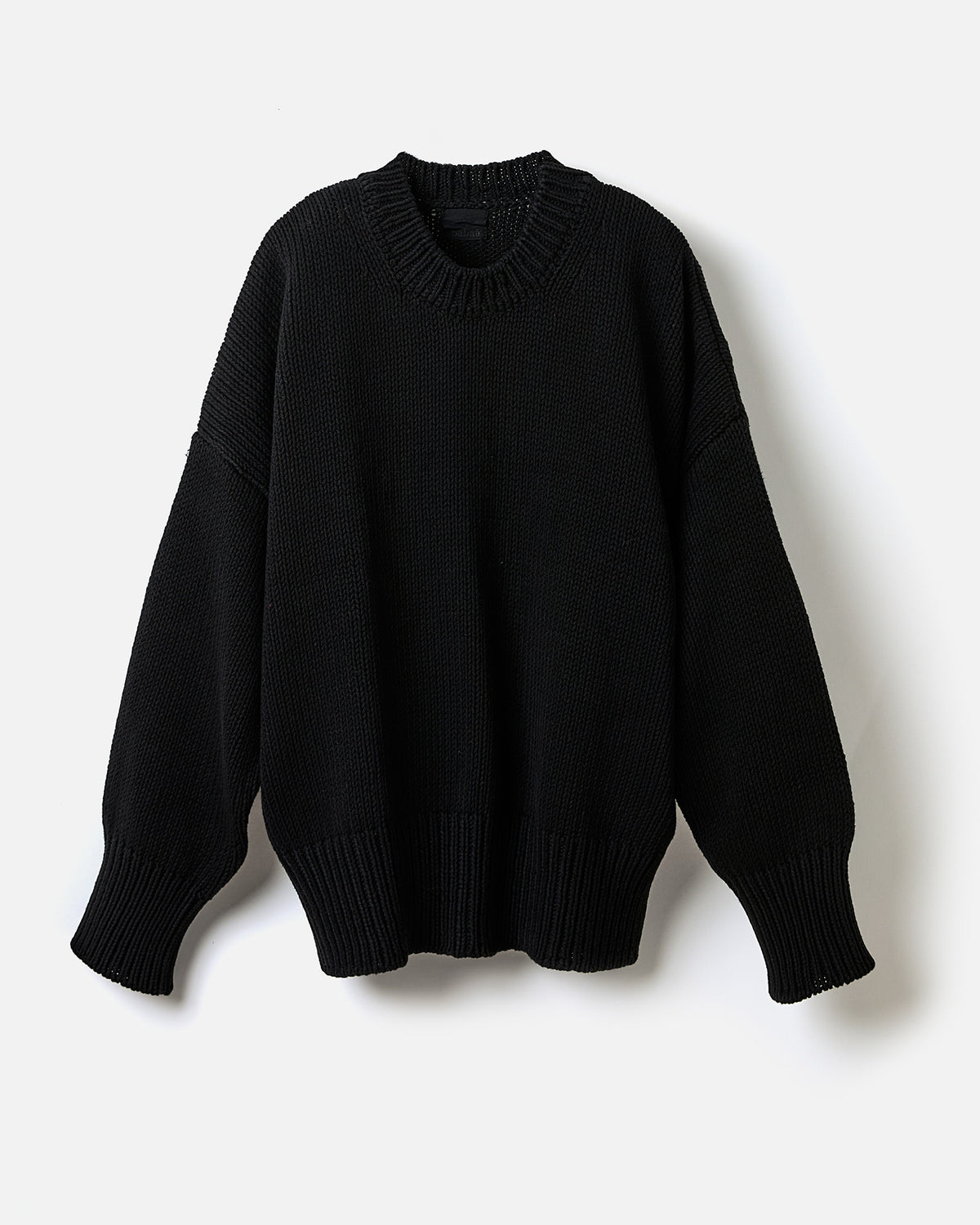 Black Babaà No16 women's jumper silhouette, showcasing a cozy, stylish knit sweater on a model.