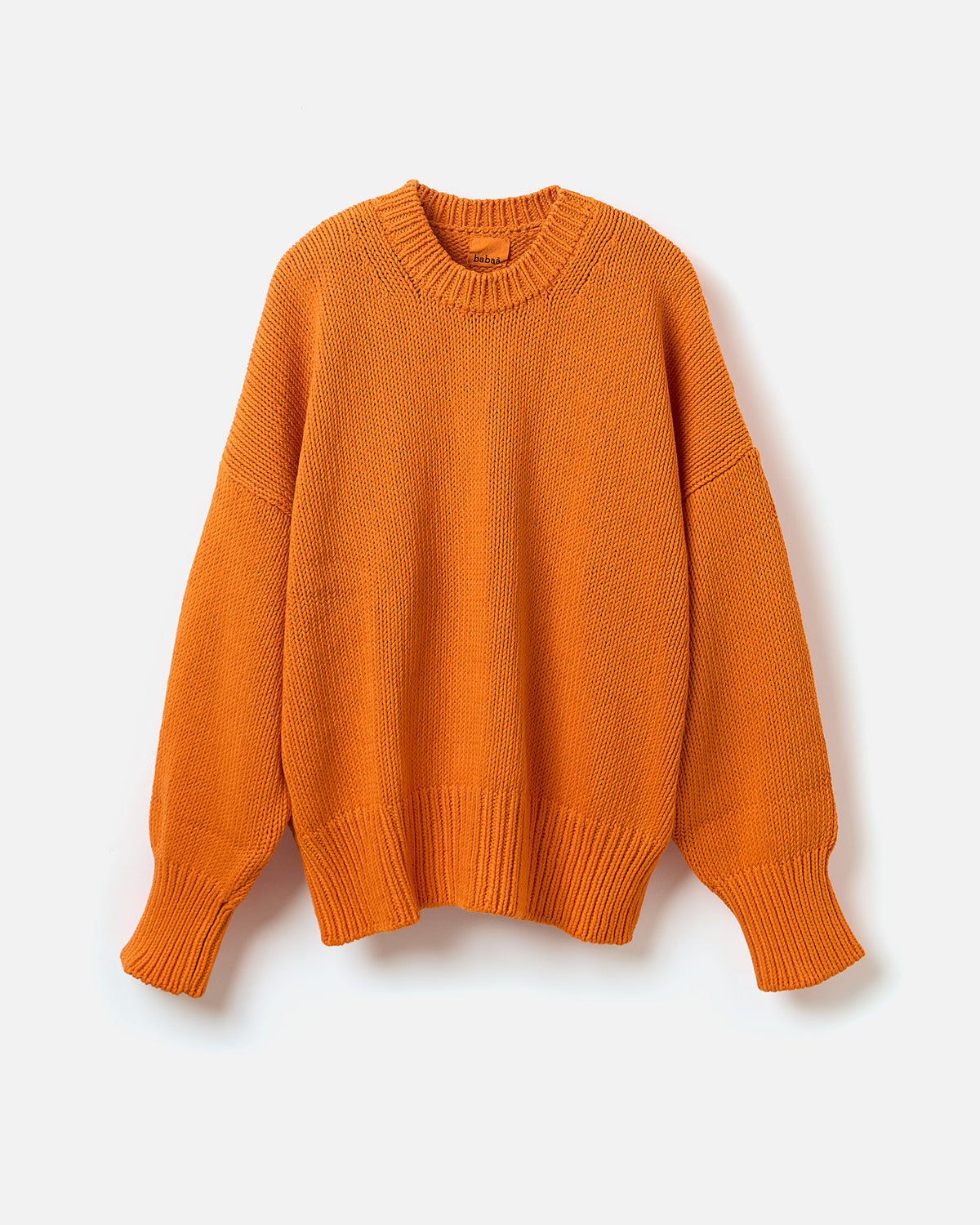 Silhouette of a woman wearing Babaà Jumper No16 La Condesa, showcasing its relaxed fit and stylish design.