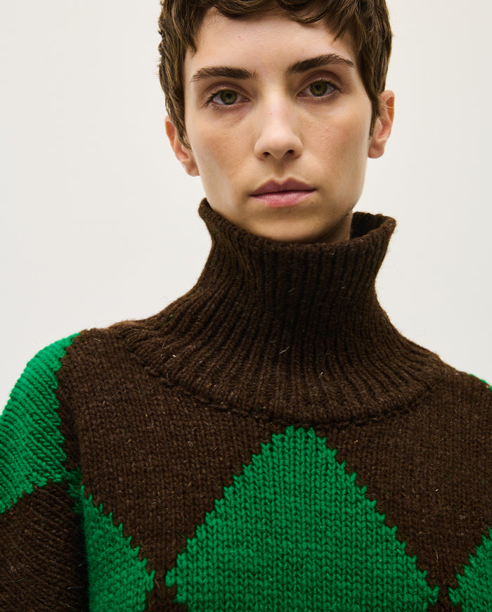 Babaà No17 Twilight women's jumper in soft fabric, featuring a relaxed fit and stylish design, shown on a woman.