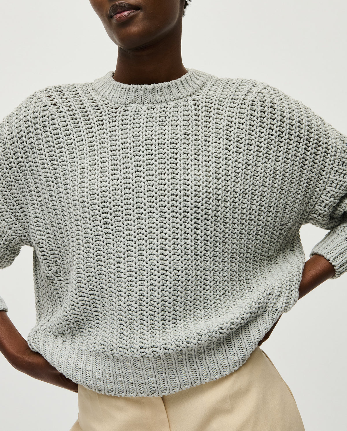 Babaà jumper No18 Chalk for women, soft knit sweater in light chalk color, cozy and stylish for casual wear.
