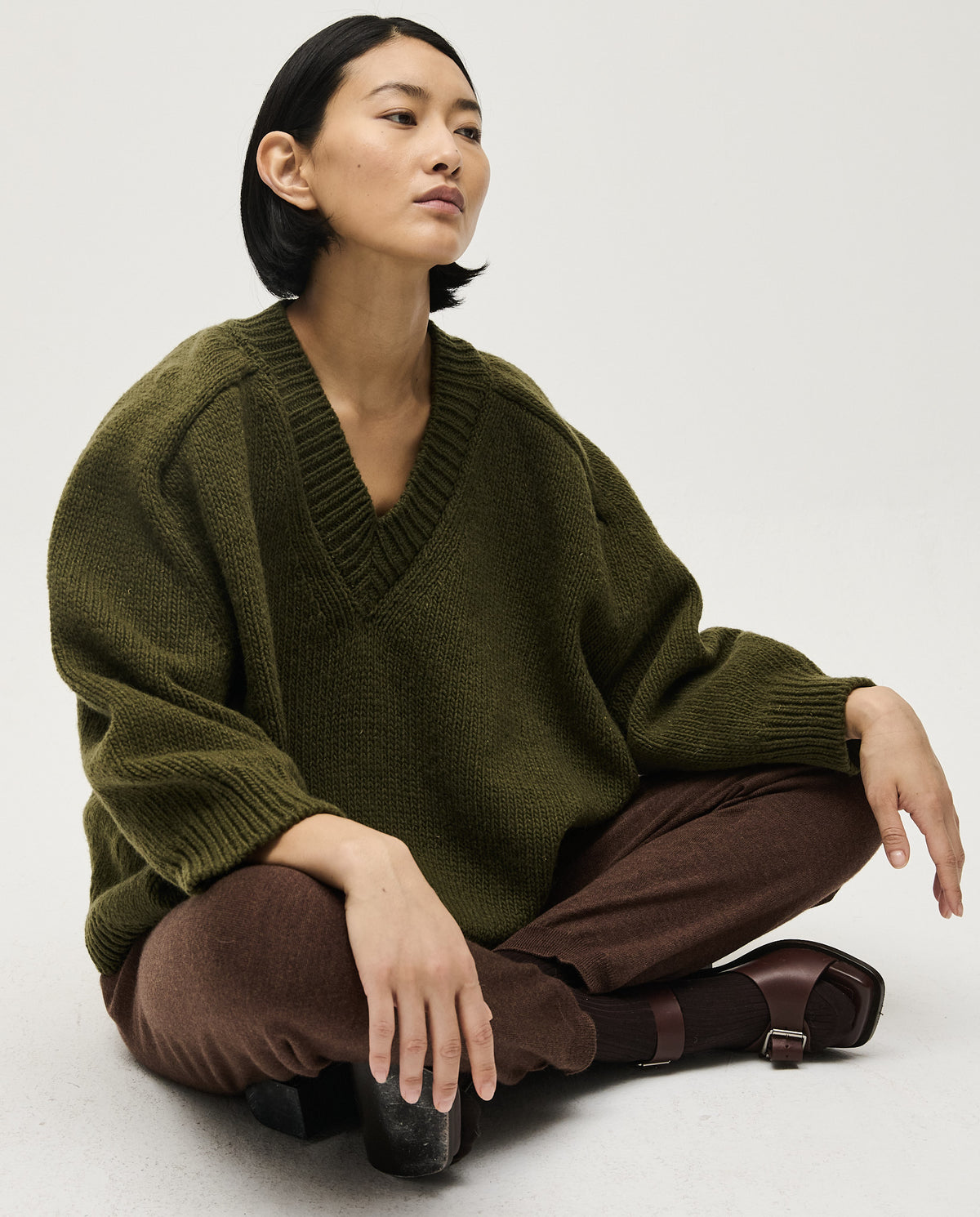 Babaà No29 Alga women's jumper in green knit fabric, featuring a cozy fit and stylish design, perfect for casual wear.