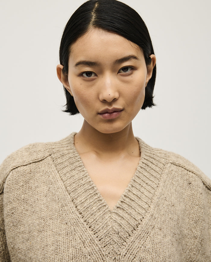 Babaà No29 Mist women's jumper, soft knit fabric in mist color, featuring a cozy, relaxed fit and stylish design.