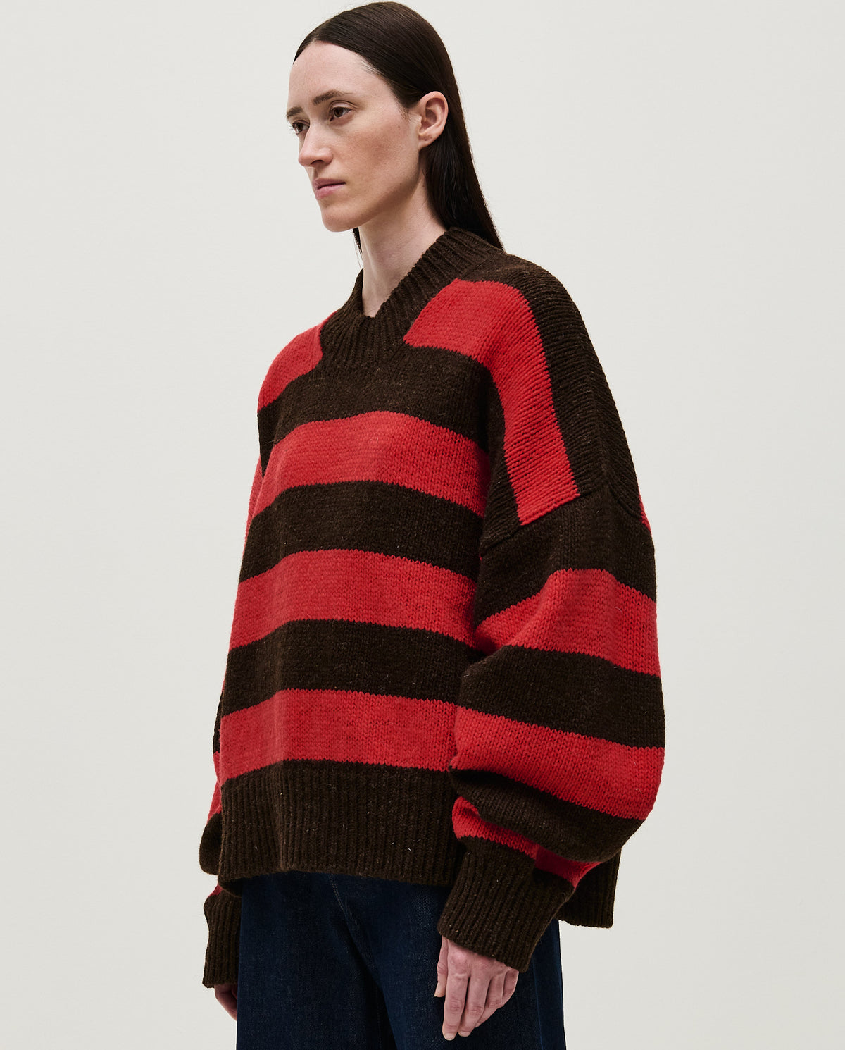 Babaà No40 Alpe women's jumper, cozy knit sweater in earthy tones, styled with a relaxed fit and textured fabric.
