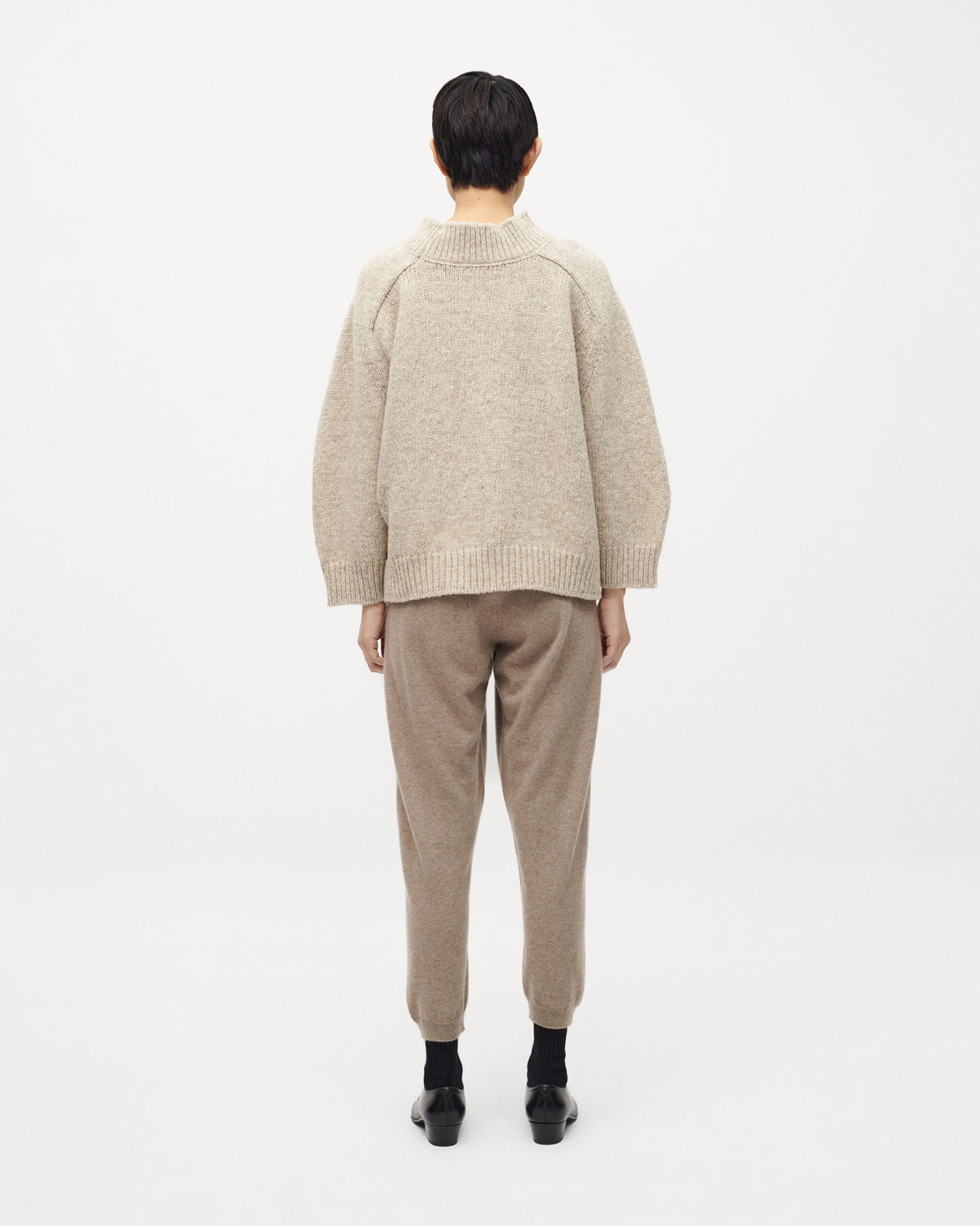 Babaà No51 Mist women's jumper in soft mist color, cozy knit with long sleeves and relaxed fit, perfect for casual wear.