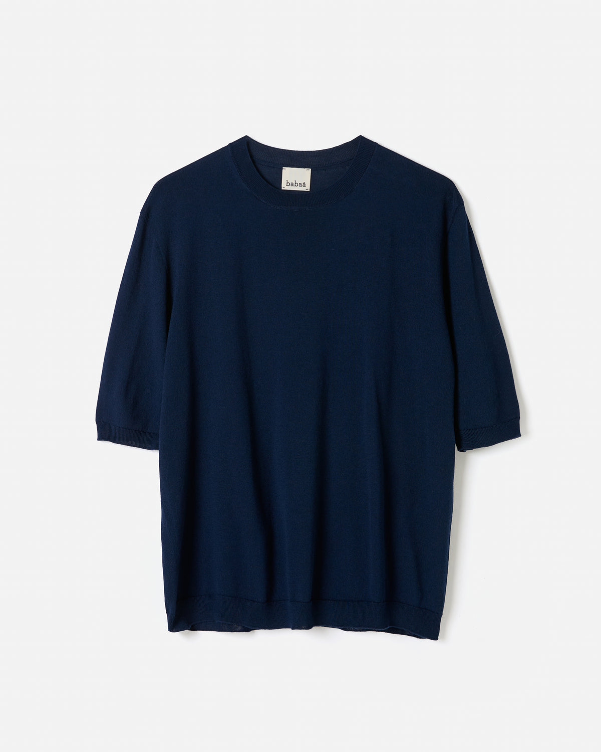 Navy jumper No59 by Babaà worn by a woman, featuring a relaxed fit and soft knit fabric in a stylish silhouette.