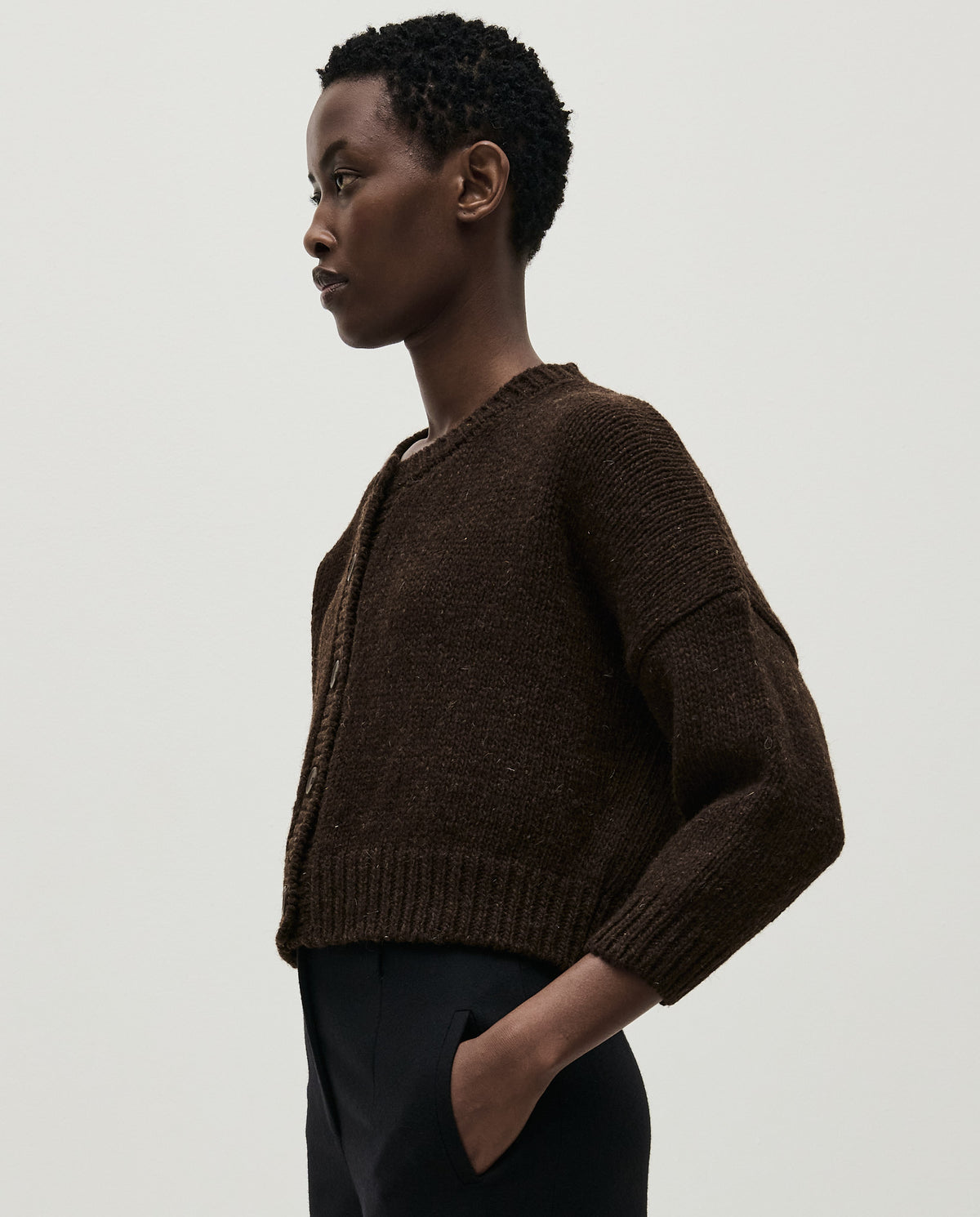 Babaà No61 Earth women's cardigan, cozy knit jumper in earthy tones, featuring a relaxed fit and button-front design.