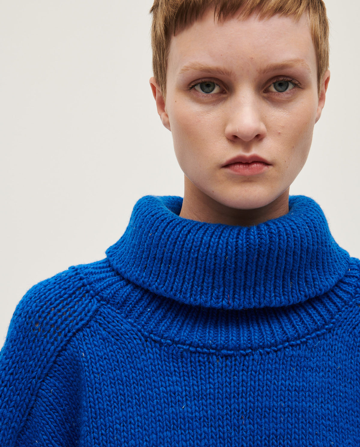 Babaà No67 Winterskies women's jumper in cozy knit, featuring a trendy pattern and relaxed fit for winter wear.