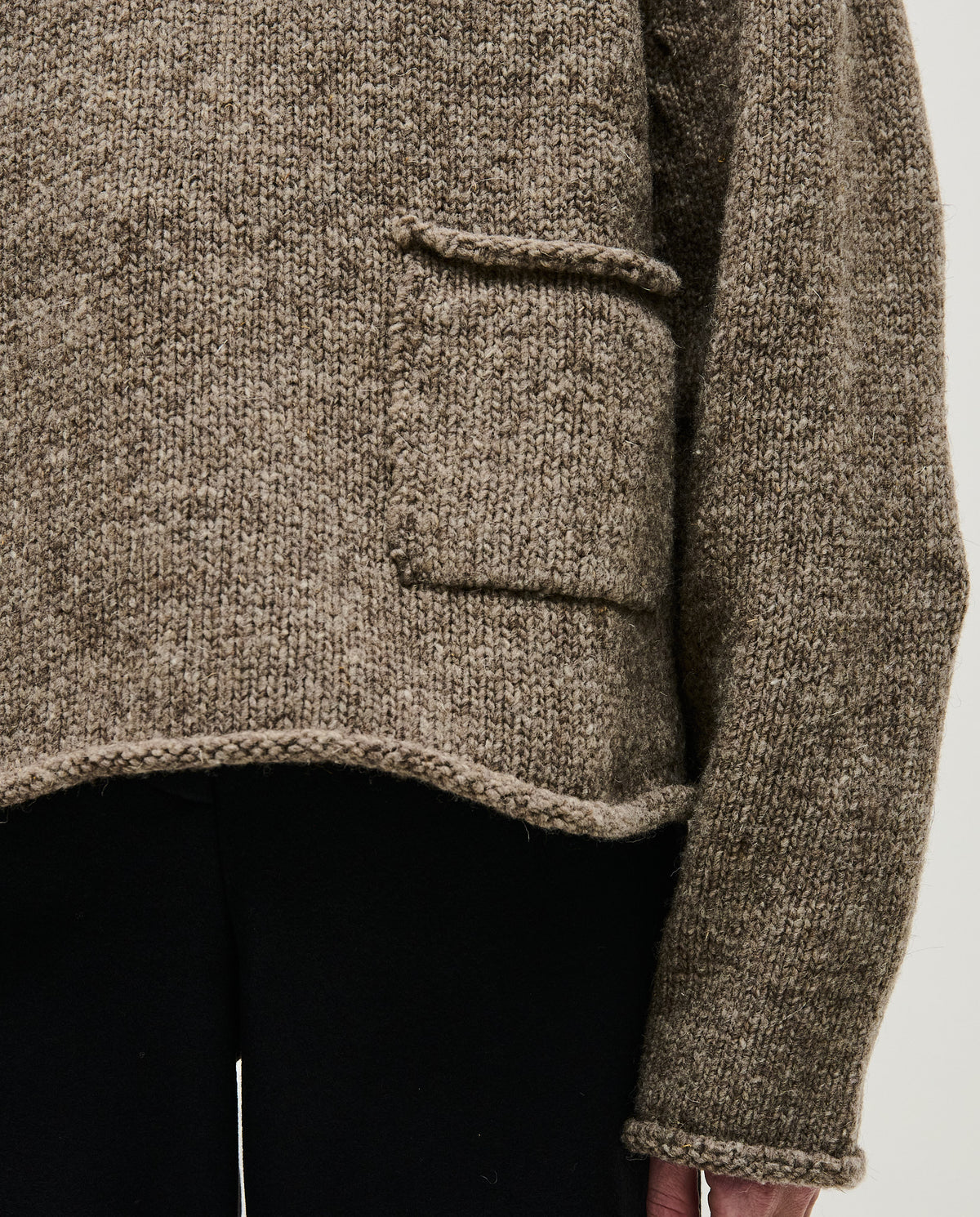 Babaà No70 dark mist women's jumper, soft knit fabric, featuring a relaxed fit and stylish design, ideal for casual wear.