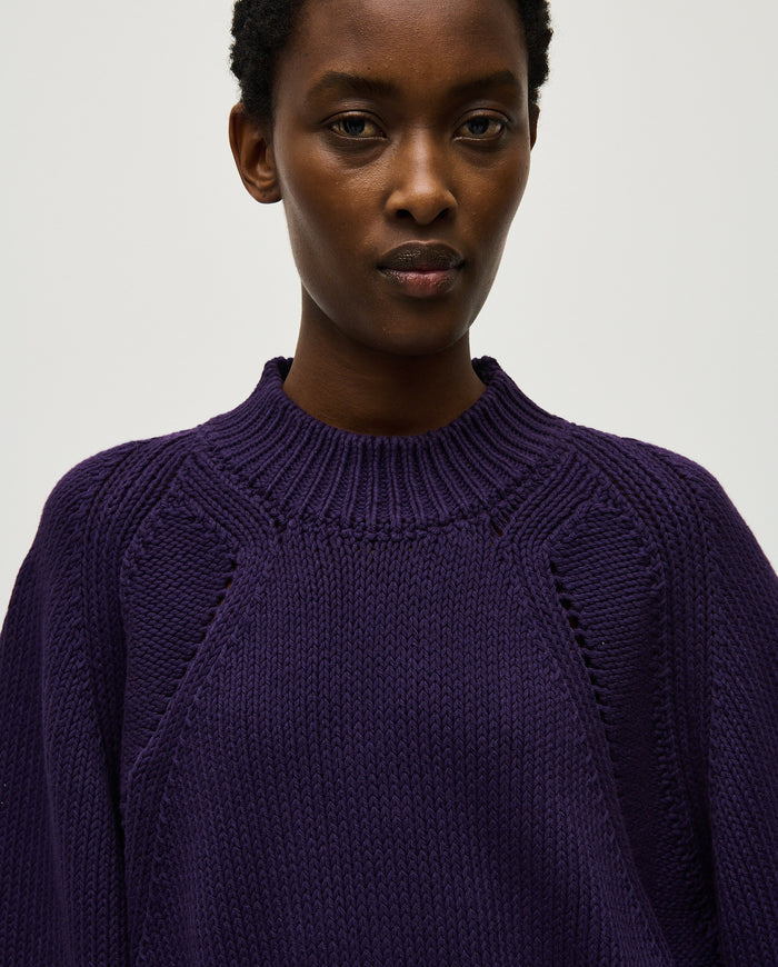 Women’s Babaà No86 Ridge jumper in cozy knit, featuring a relaxed fit and textured design, perfect for casual wear.