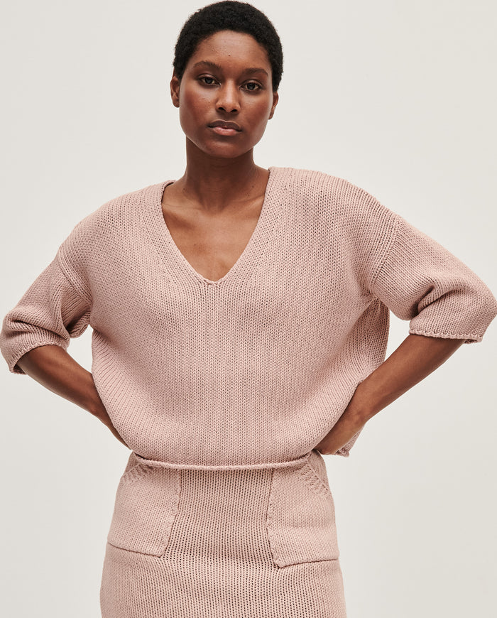 Babaà No9 Plum Blossom women's jumper featuring a soft knit fabric with a stylish plum blossom pattern.