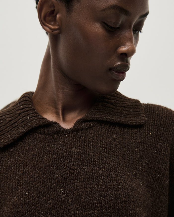 Babaà No90 Earth women's jumper in soft earthy tone, featuring a cozy knit design and relaxed fit, perfect for casual wear.