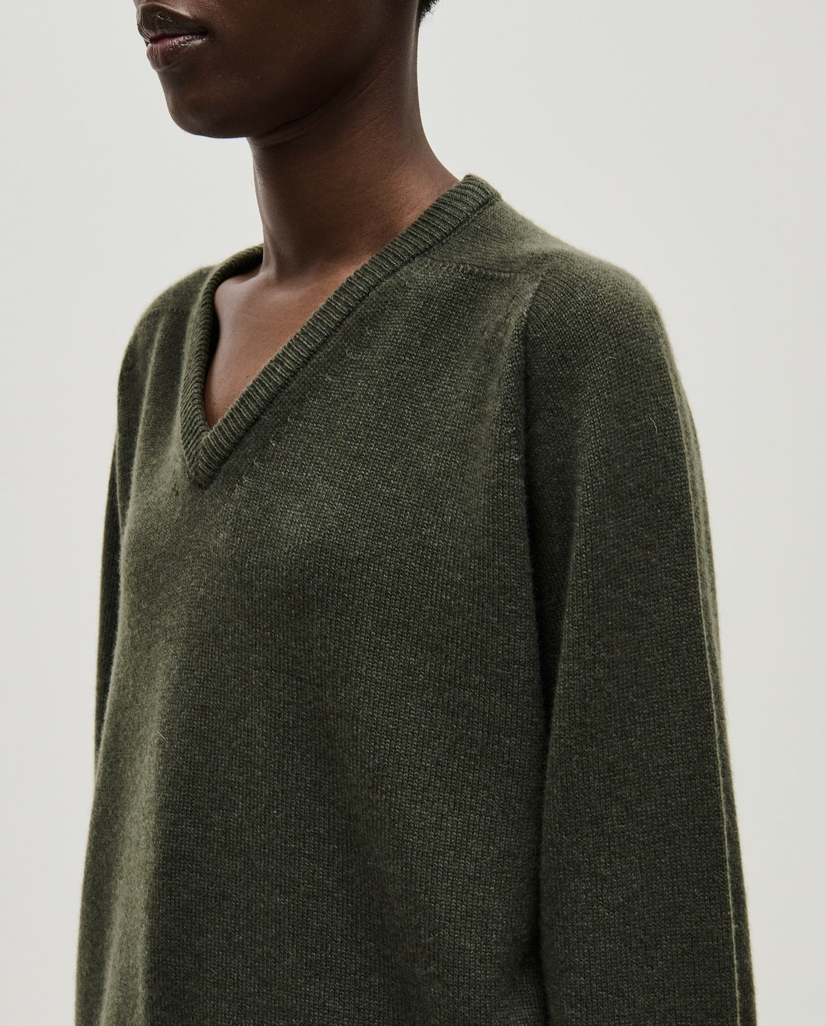 Babaà No91 Taiga women's jumper, cozy knit sweater in earthy tones, featuring a relaxed fit and textured design.
