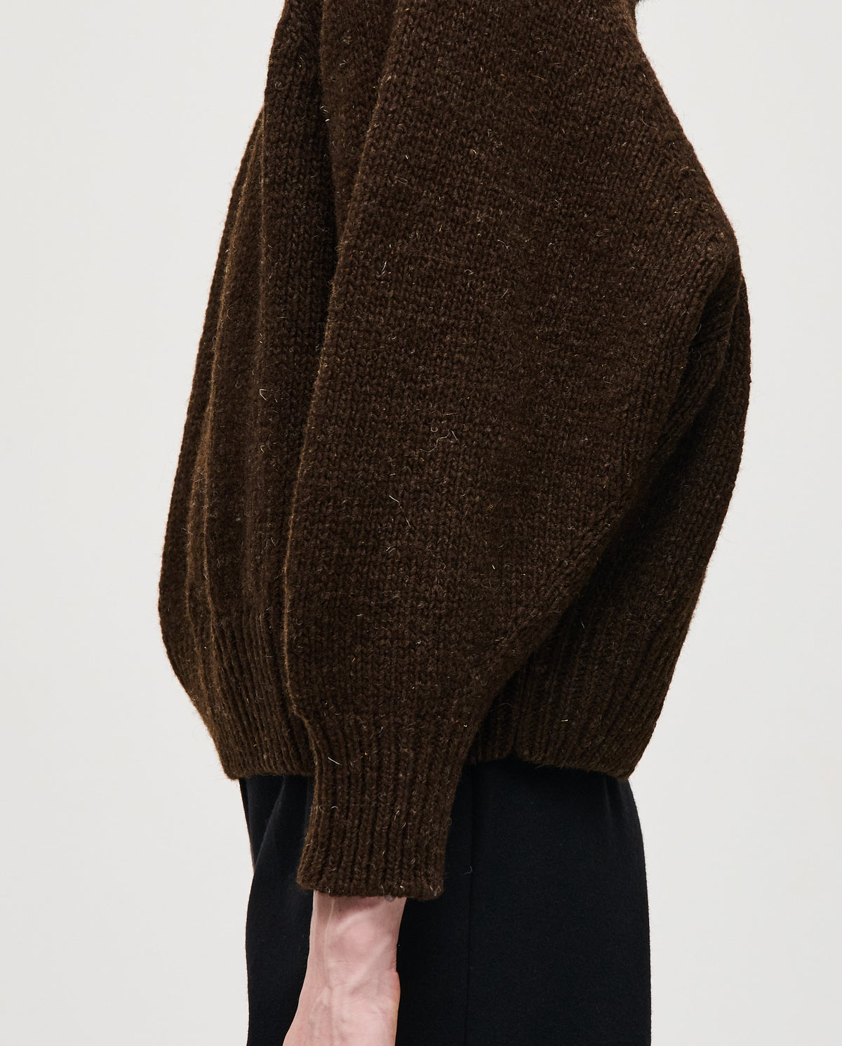Babaà No95 Earth women's jumper in soft, earthy-toned knit fabric, featuring a relaxed fit and cozy style.