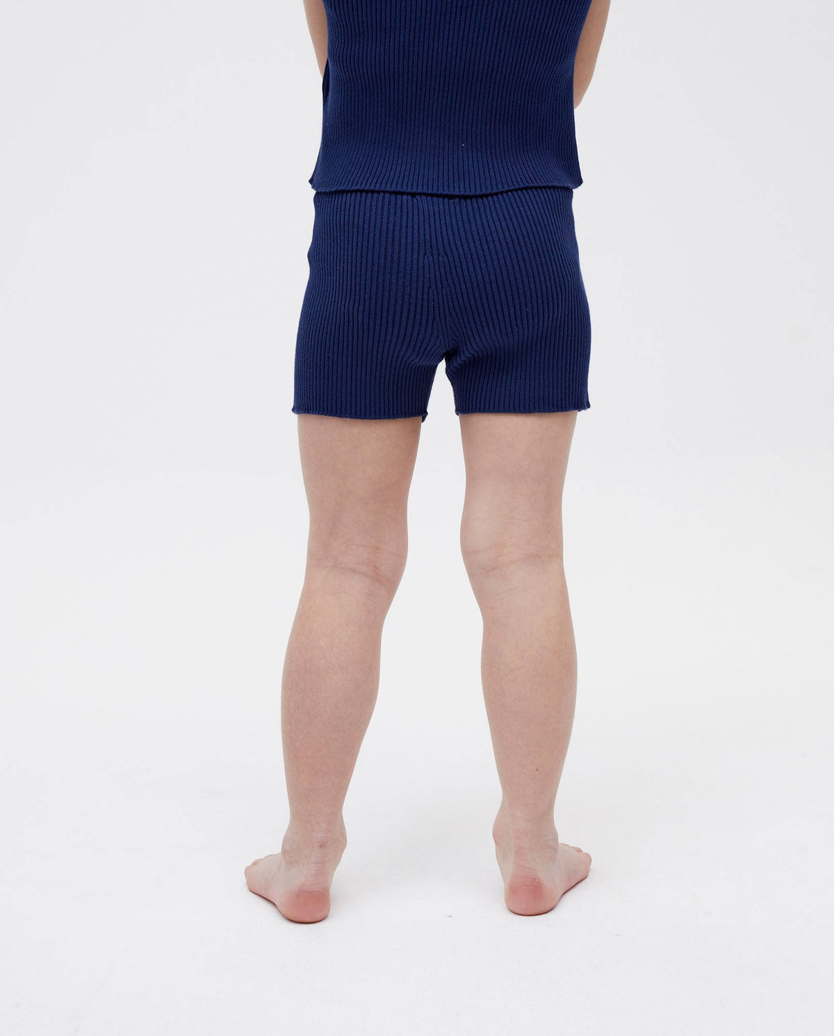 Navy kids' shorts No39 by Babaà, showing front view with elastic waistband and soft fabric for comfortable wear.