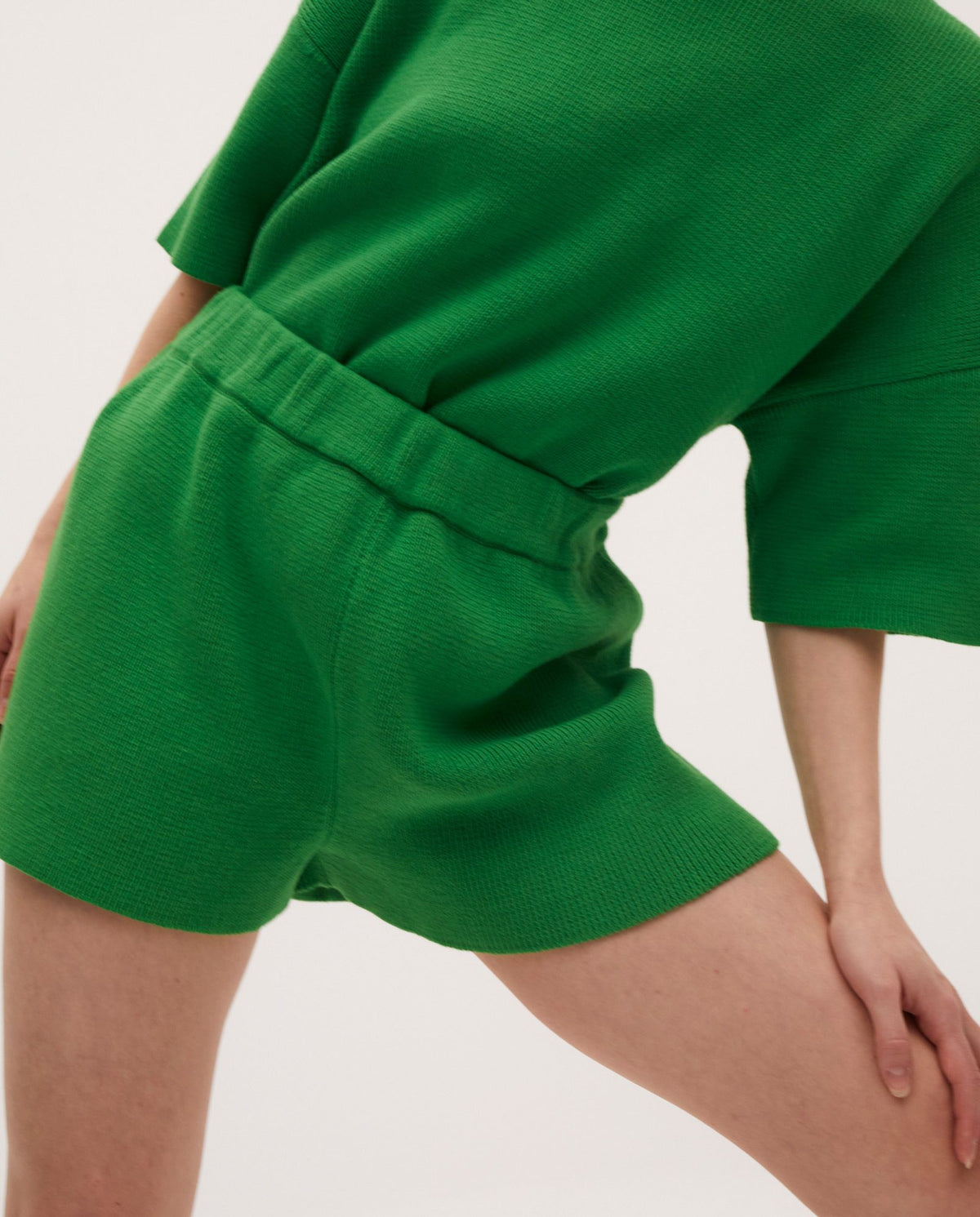 Babaà No35 Wild Fern women's shorts featuring a floral pattern, lightweight fabric, and relaxed fit for casual wear.