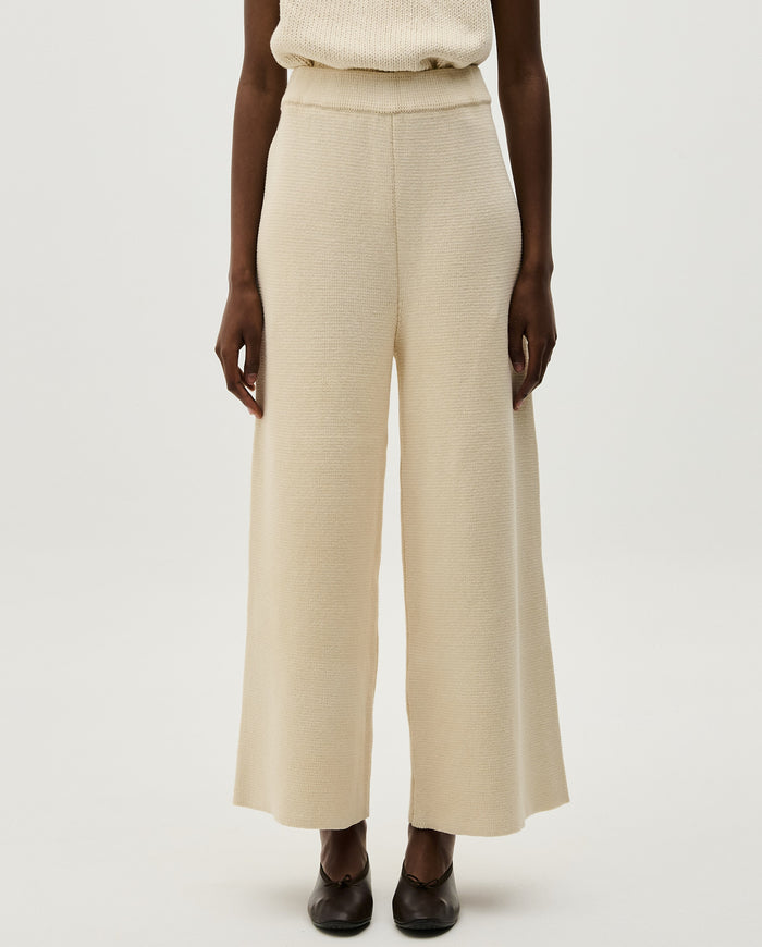 Babaà Women's No35 Natural Trousers featuring a relaxed fit, lightweight fabric, and neutral natural color.