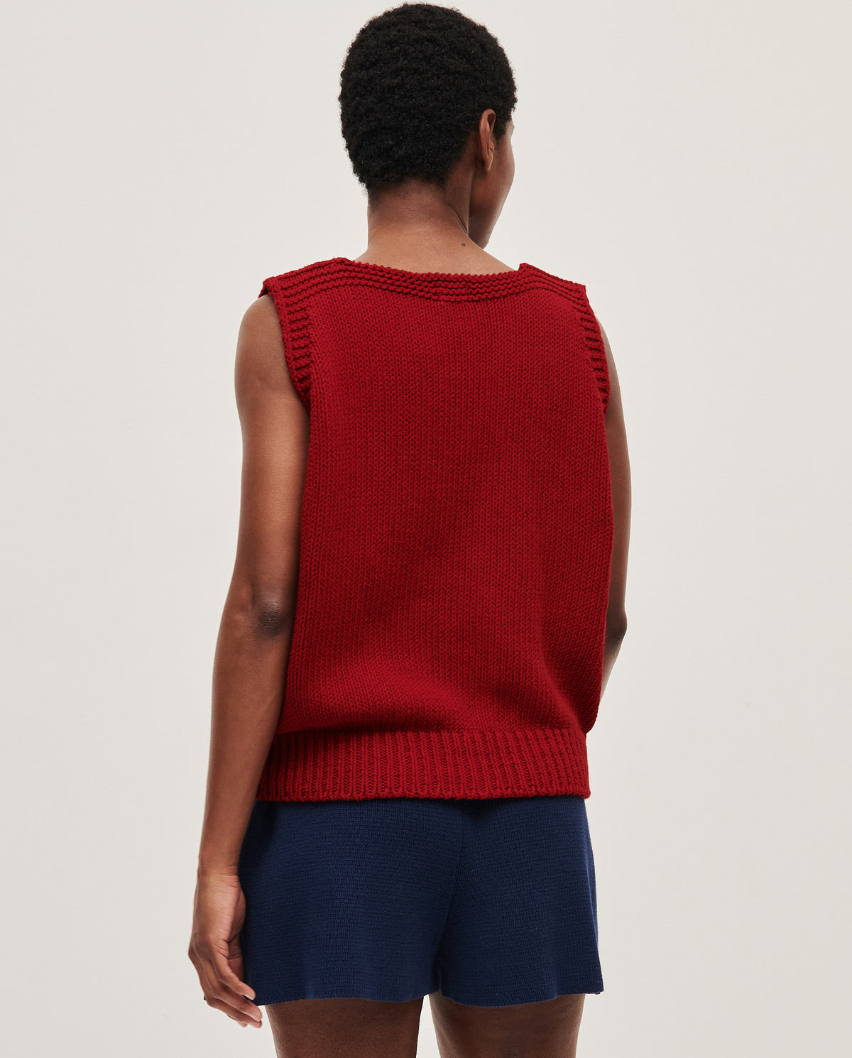Babaà No24 Persephone women's vest in soft fabric, featuring a stylish, modern design perfect for casual wear.