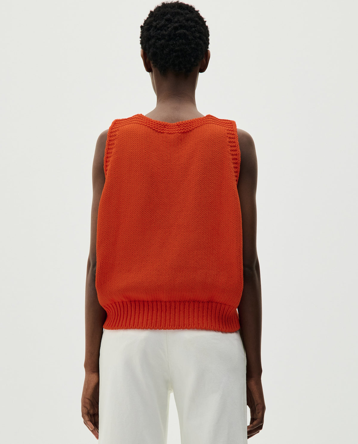 Babaà No24 Summer Flame women's vest featuring a vibrant flame pattern and sleeveless design, perfect for warm weather.