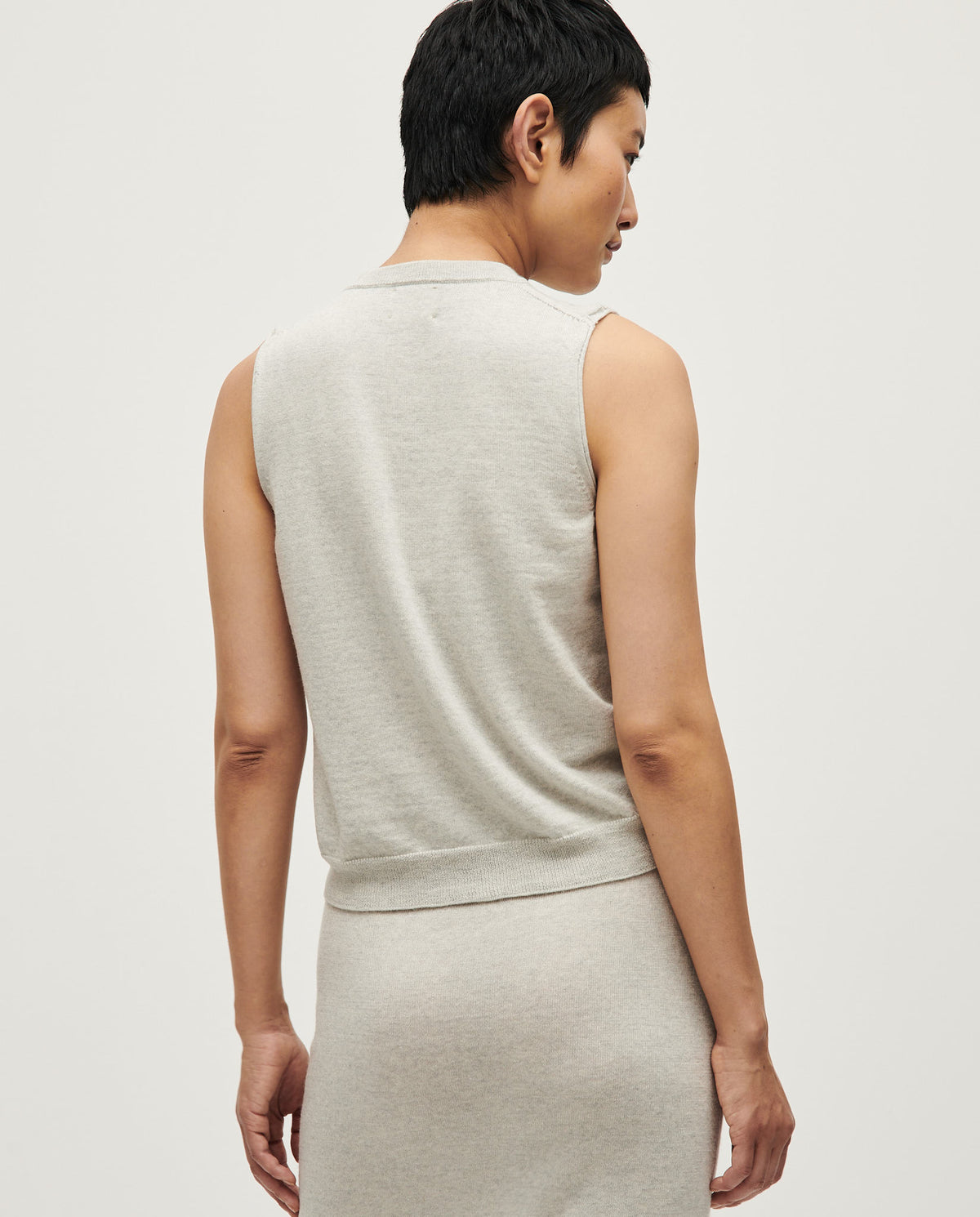 Light blue Babaà No25 Estrella women's vest with a soft fabric and minimalist design, displayed on a neutral background.