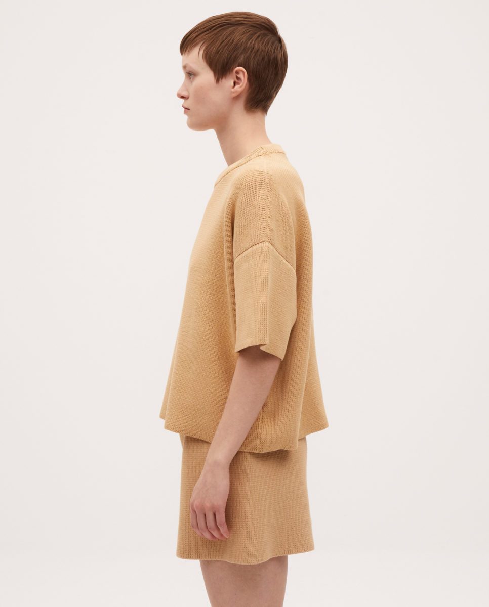 jumper-woman-no35-clay-pot-7
