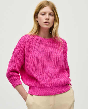jumper no18 hibiscus flower