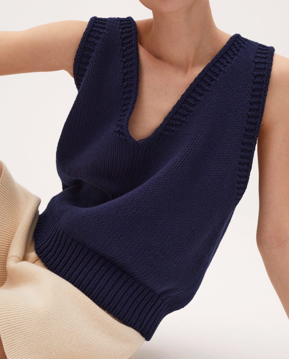 vest-woman-no24-navy-2