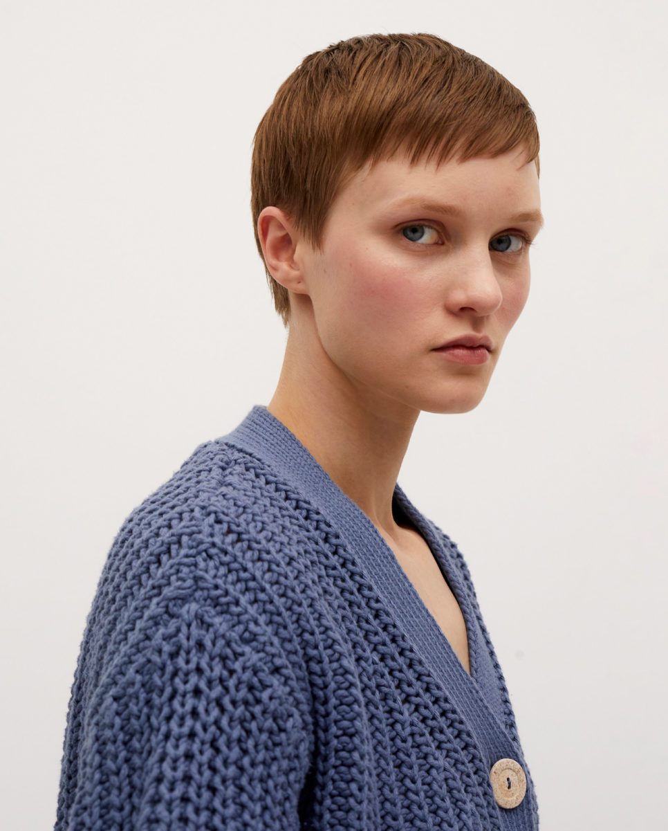 cardigan-woman-no18-mini-midnight-ocean-02
