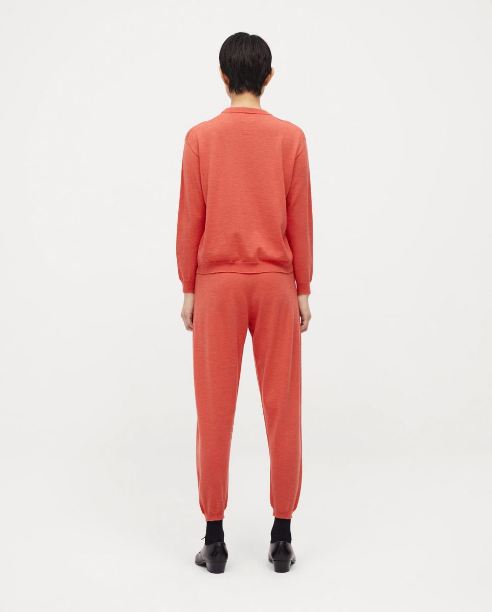sets-woman-no25-maple-3