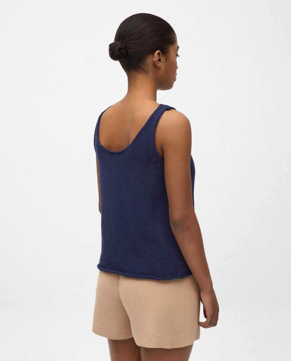 top-woman-no1-navy-7