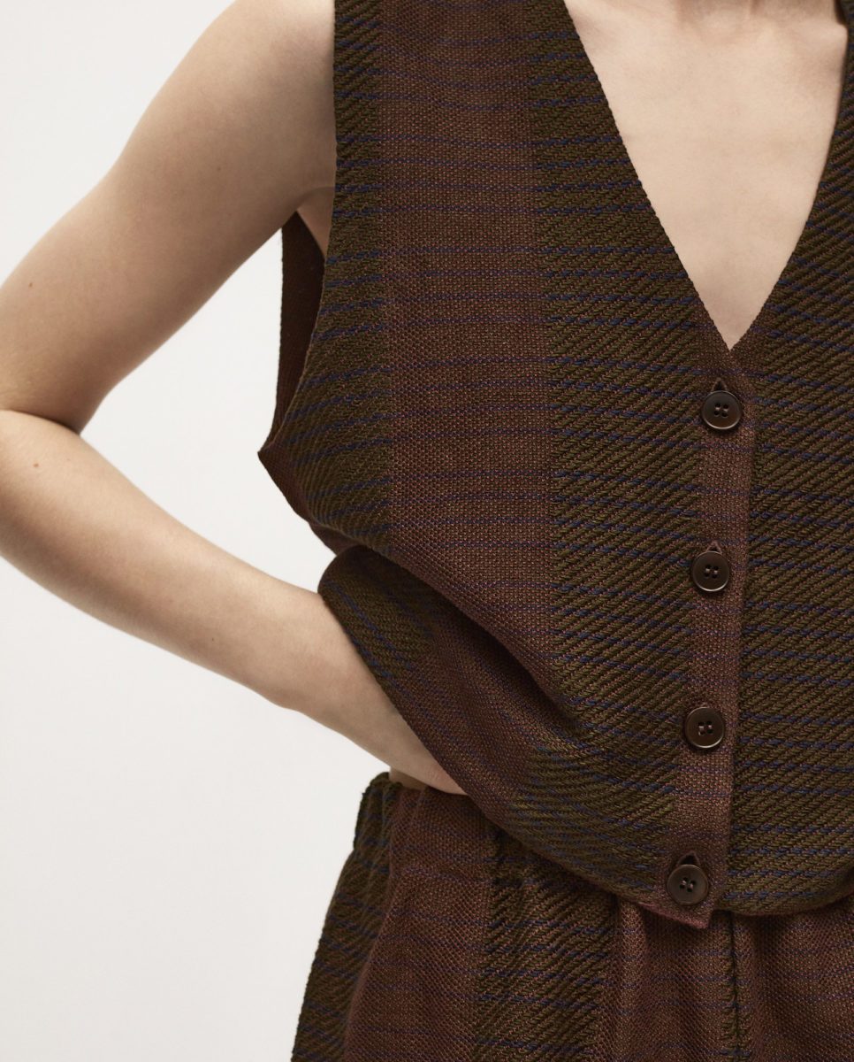 vest-woman-no58-tundra-9